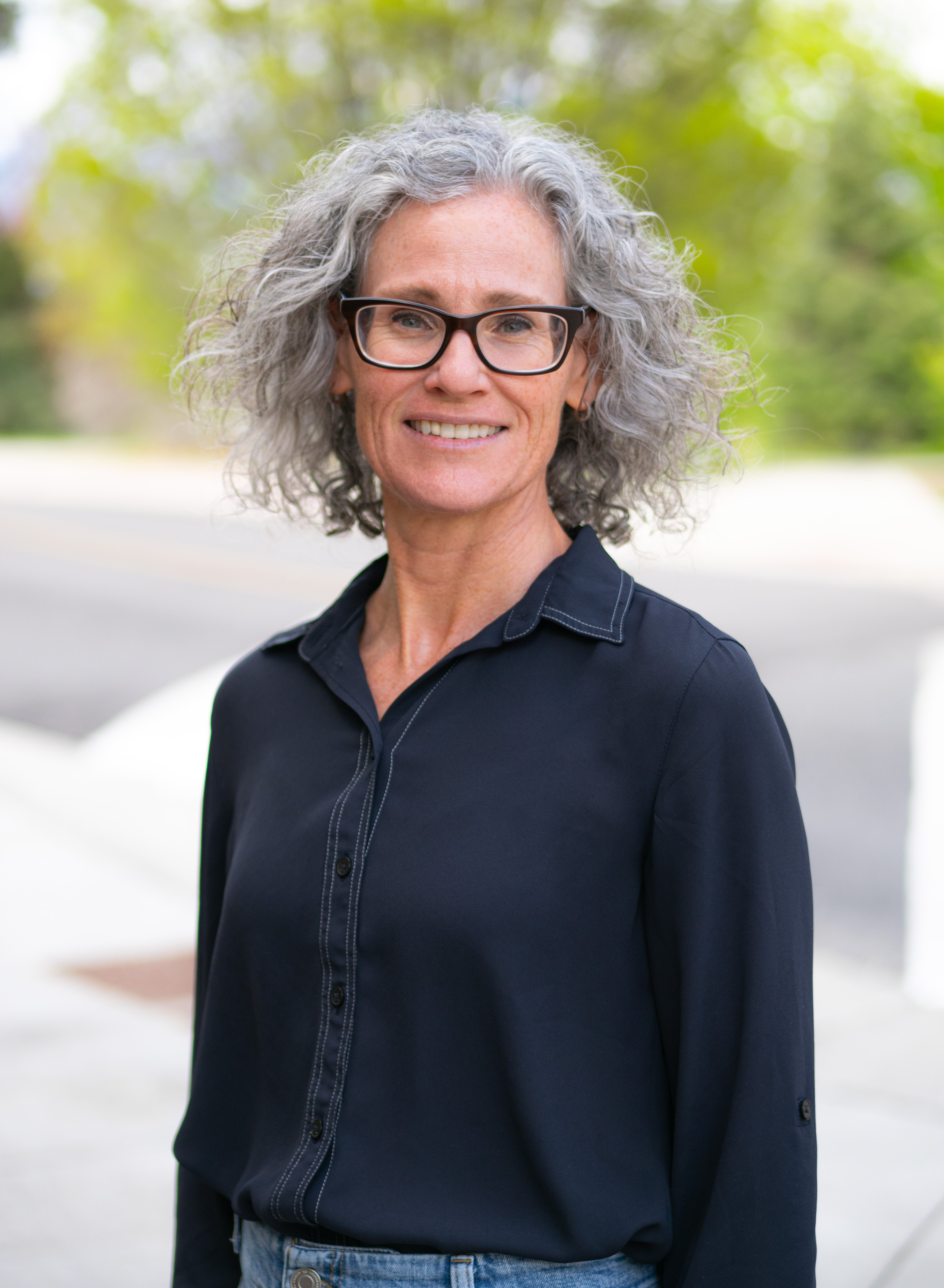 Headshot of VIctoria Grieve Image of female professor